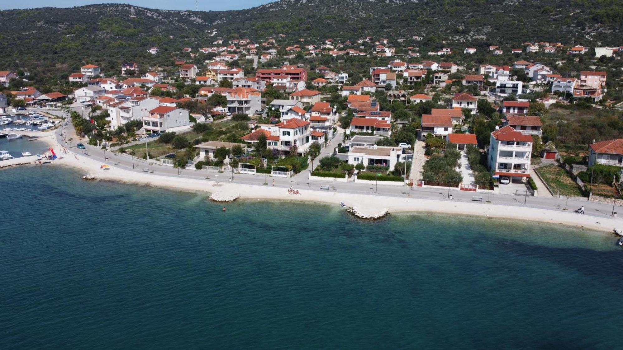 Apartments Mate Vinišće Εξωτερικό φωτογραφία