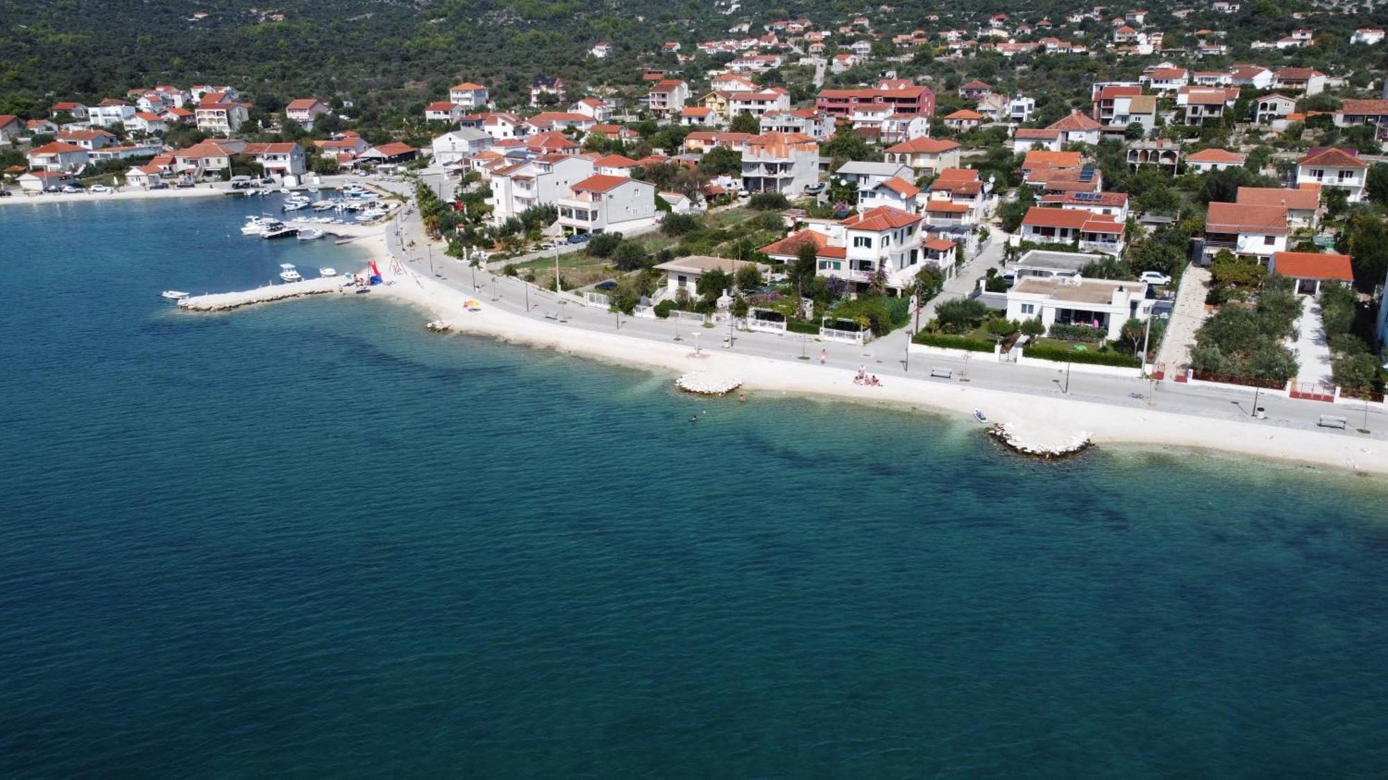 Apartments Mate Vinišće Εξωτερικό φωτογραφία